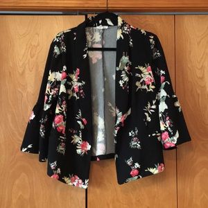 PLUS SIZE Black and coral blazer